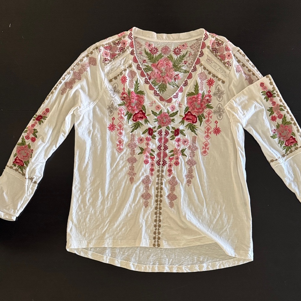 Sundance Large White Blouse with Pink Floral Embroidery
